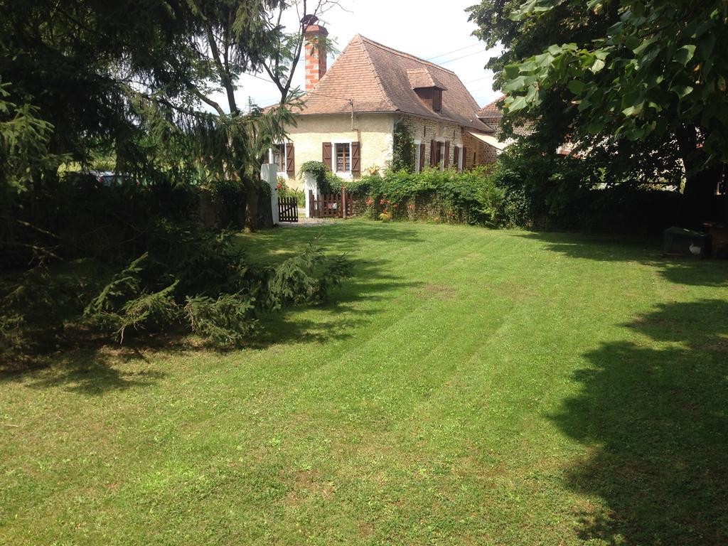Arret Et Aller Bed and Breakfast Argagnon Exterior foto